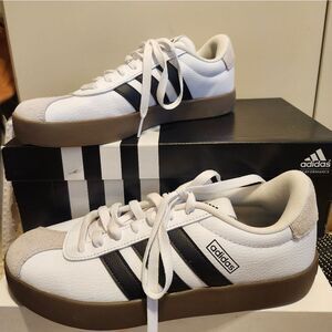 New Adidas VL Court White Leather Blck Stripe Gum Sole Sneakers Wome Sz.8.5 $150